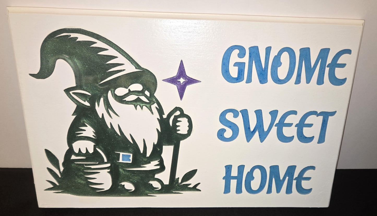 Gnome Wooden Wall Plaque or Sign/Decoration Gnome Sweet Home