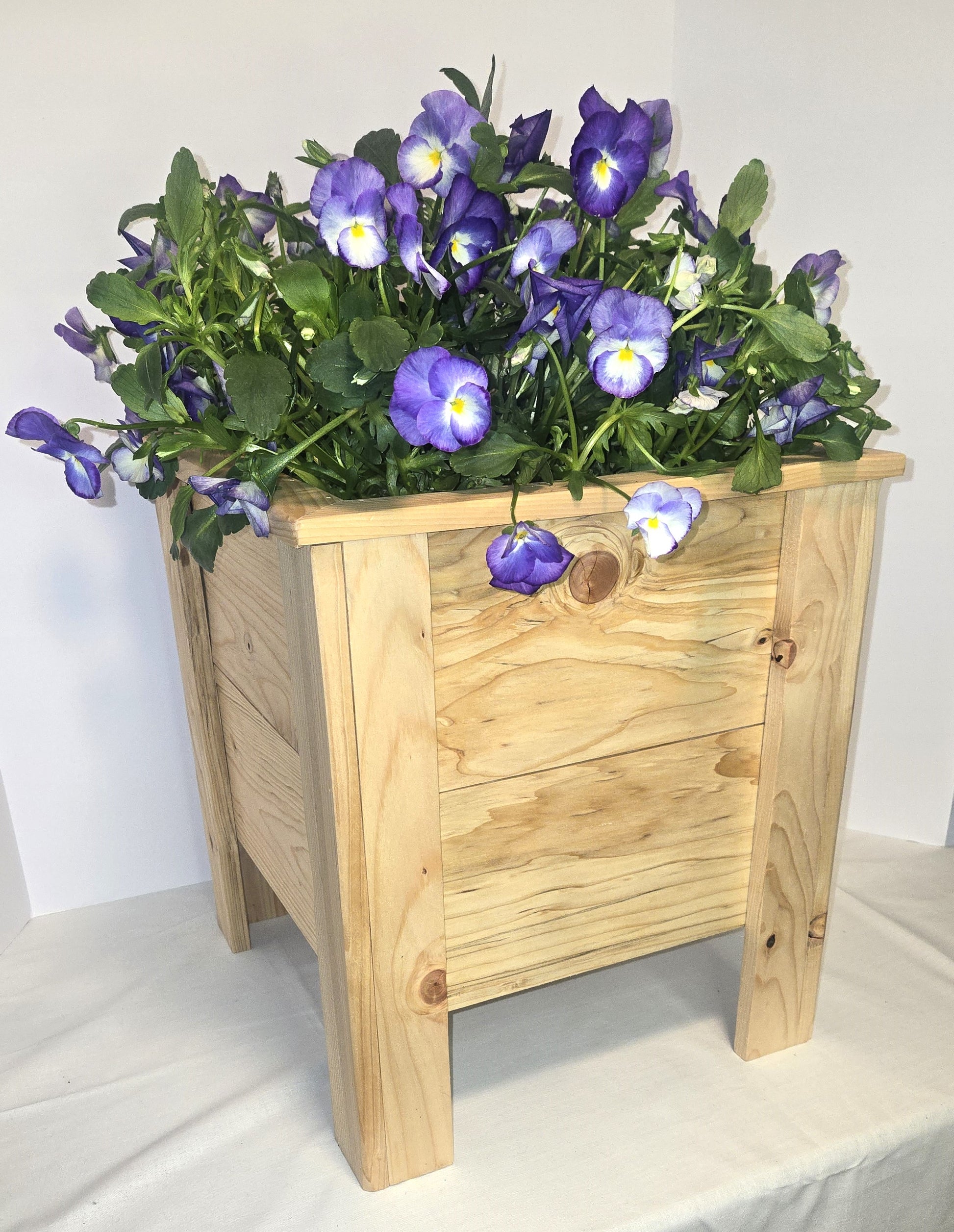 Blank Left Planter